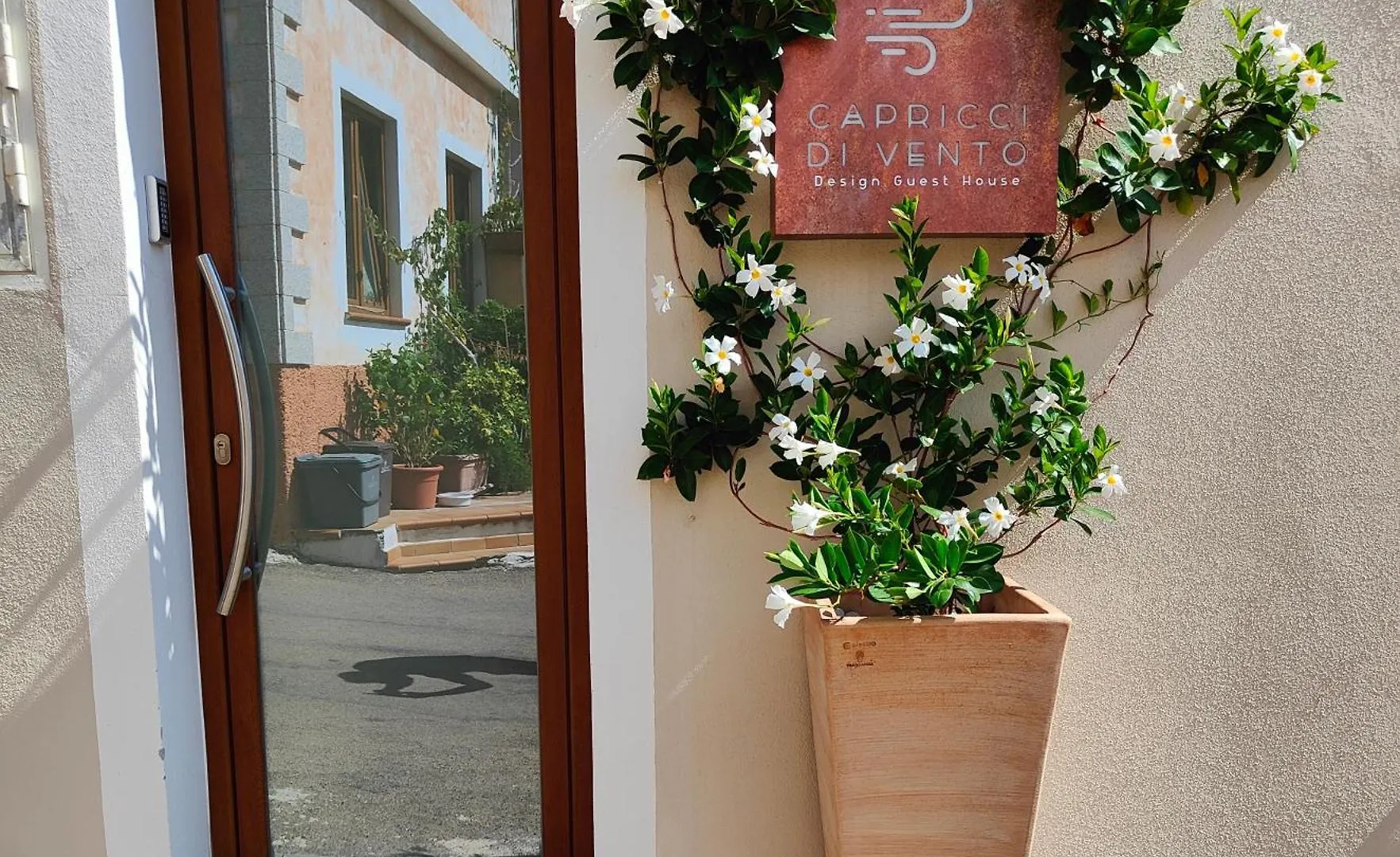 Capricci Di Vento - Design Guest House La Maddalena  Italien