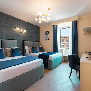 https://celeste-suites-vittorio-emanuele.it-romehotels.com